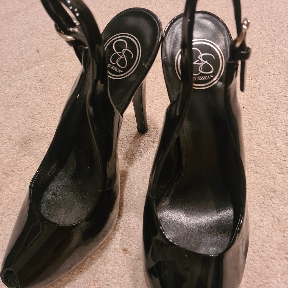 Jessica Simpson heels